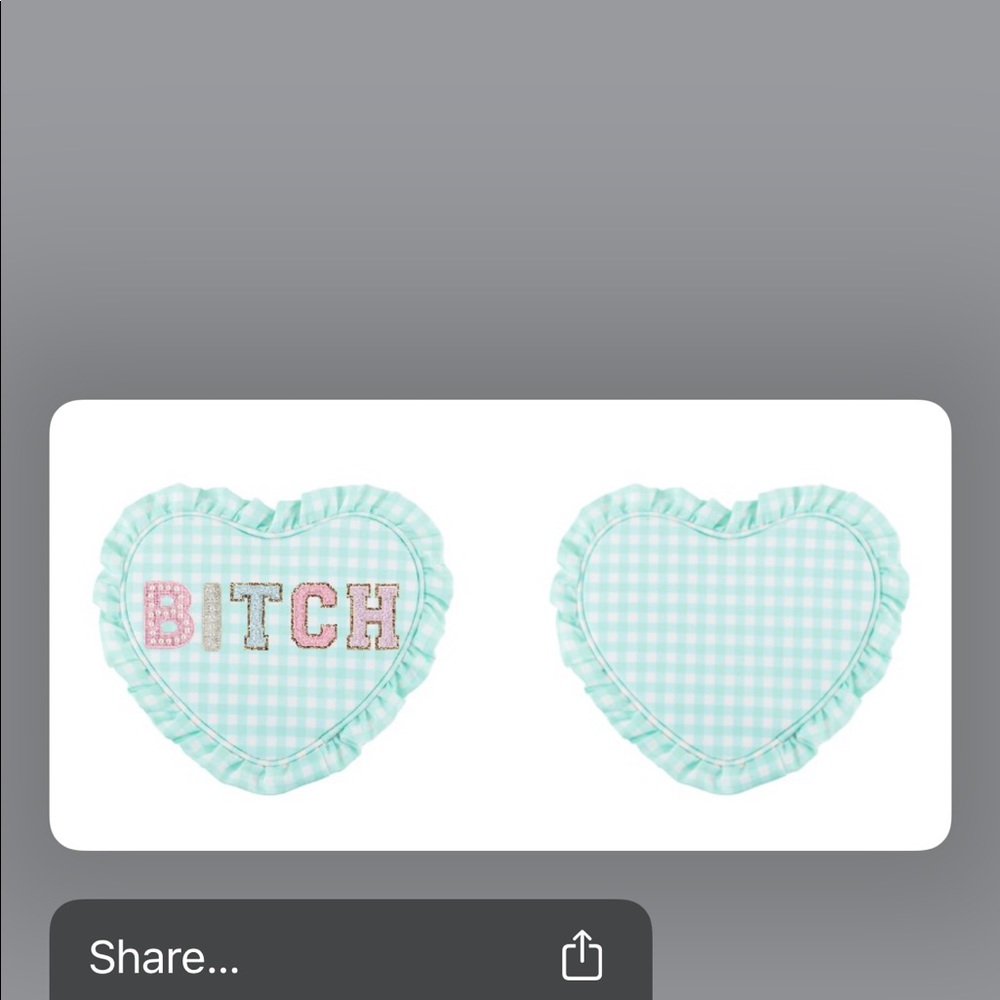 SCL HEART RUFFLE POUCH💕 - Picture 2 of 3